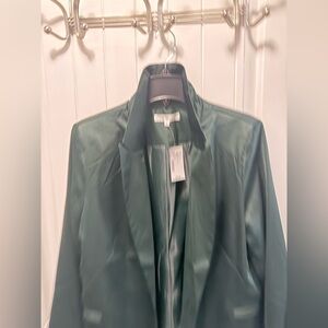 ✨ NWT Dark Green Satin Blazer – Cleo – Size Large – Rich Emerald Green ✨